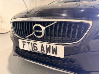 VOLVO V40 CROSS COUNTRY 2.0 D2 Pro Hatchback 5dr Diesel Manual Euro 6 (s/s) (120 ps)