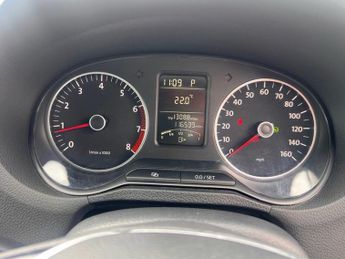 VOLKSWAGEN POLO 1.4 SE Hatchback 3dr Petrol DSG Euro 5 (85 ps)