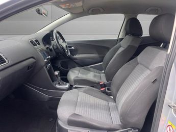 VOLKSWAGEN POLO 1.4 SE Hatchback 3dr Petrol DSG Euro 5 (85 ps)