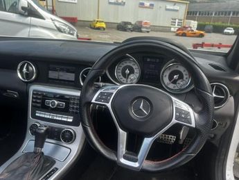MERCEDES-BENZ SLK 2.1 SLK250 CDI BlueEfficiency AMG Sport Convertible 2dr Diesel G
