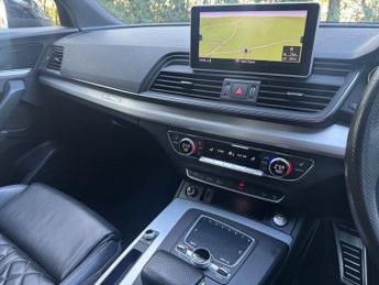 AUDI Q5 2.0 TFSI S line SUV 5dr Petrol S Tronic quattro Euro 6 (s/s) (25