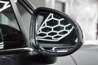 PORSCHE MACAN 3.0 TD V6 S SUV 5dr Diesel PDK 4WD Euro 6 (s/s) (258 ps)