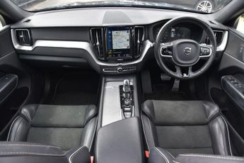 VOLVO XC60 2.0h T8 Twin Engine 10.4kWh R-Design SUV 5dr Petrol Plug-in Hybr
