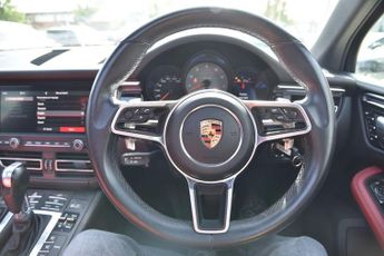 PORSCHE MACAN 3.0T V6 S SUV 5dr Petrol PDK 4WD Euro 6 (s/s) (354 ps)