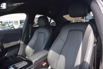MERCEDES-BENZ CLA 1.3 CLA180h MHEV Sport (Executive) Coupe 4dr Petrol Hybrid 7G-DC