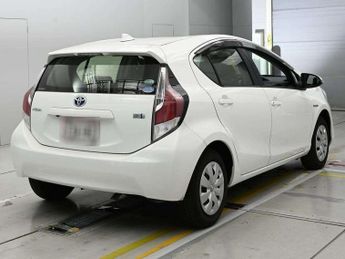 TOYOTA AQUA 1.5 Hybrid Petrol Automatic JDM IMPORT Hatchback White 5dr