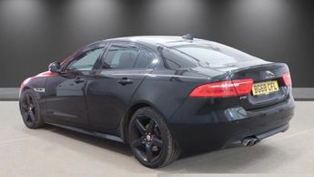 JAGUAR XE 2.0d R-Sport Saloon 4dr Diesel Auto Euro 6 (s/s) (180 ps)