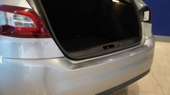 PEUGEOT 308 1.2 PureTech Access Hatchback 5dr Petrol Manual Euro 6 (82 ps)