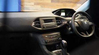 PEUGEOT 308 1.2 PureTech Access Hatchback 5dr Petrol Manual Euro 6 (82 ps)