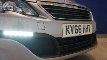 PEUGEOT 308 1.2 PureTech Access Hatchback 5dr Petrol Manual Euro 6 (82 ps)