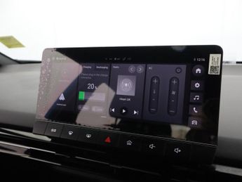 MG MG 4 64kWh SE Long Range Hatchback 5dr Electric Auto (203 ps)