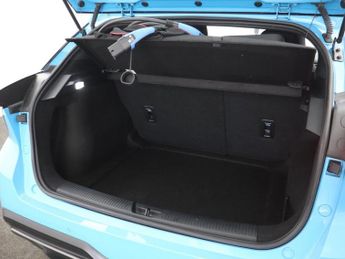 MG MG 4 64kWh SE Long Range Hatchback 5dr Electric Auto (203 ps)