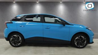 MG MG 4 64kWh SE Long Range Hatchback 5dr Electric Auto (203 ps)