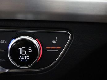 AUDI Q5 2.0 TFSIe 50 S line SUV 5dr Petrol Plug-in Hybrid S Tronic quatt