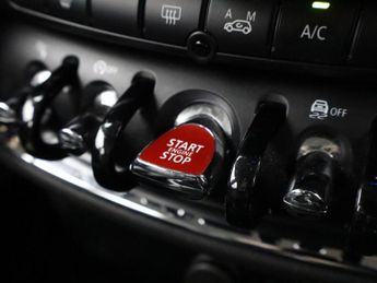 MINI CLUBMAN 1.5 Cooper Exclusive Estate 6dr Petrol Manual Euro 6 (s/s) (136 