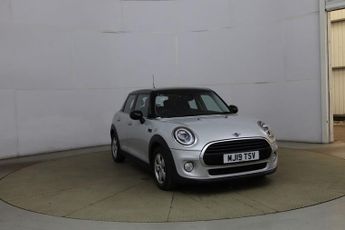 MINI Hatch 1.5 Cooper Classic Hatchback 5dr Petrol Manual Euro 6 (s/s) (136