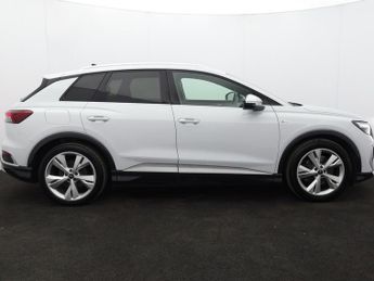 AUDI Q4 E-TRON 40 S line SUV 5dr Electric Auto 82kWh (204 ps)