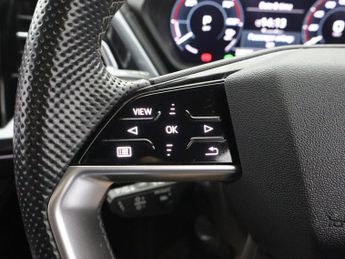 AUDI Q4 E-TRON 40 S line SUV 5dr Electric Auto 82kWh (204 ps)