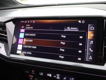 AUDI Q4 E-TRON 40 S line SUV 5dr Electric Auto 82kWh (204 ps)