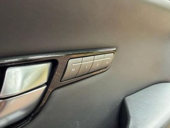 LAND ROVER RANGE ROVER EVOQUE 2.0 SD4 HSE Dynamic SUV 5dr Diesel Auto 4WD Euro 6 (s/s) (240 ps