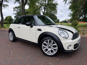 MINI Hatch 1.6 Cooper Hatchback 3dr Petrol Manual Euro 5 (s/s) (122 ps)