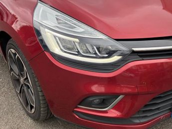 RENAULT CLIO 0.9 TCe Dynamique S Nav Hatchback 5dr Petrol Manual Euro 6 (s/s)