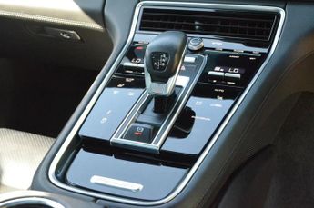 PORSCHE PANAMERA 2.9 V6 E-Hybrid 17.9kWh 4 Sport Turismo 5dr Petrol Plug-in Hybri