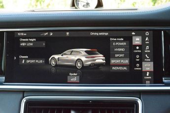 PORSCHE PANAMERA 2.9 V6 E-Hybrid 17.9kWh 4 Sport Turismo 5dr Petrol Plug-in Hybri