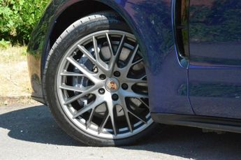 PORSCHE PANAMERA 2.9 V6 E-Hybrid 17.9kWh 4 Sport Turismo 5dr Petrol Plug-in Hybri