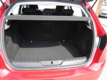 PEUGEOT 308 1.2 PureTech Allure Hatchback 5dr Petrol Auto Euro 6 (s/s) (130 