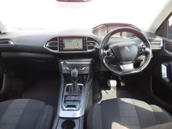 PEUGEOT 308 1.2 PureTech Allure Hatchback 5dr Petrol Auto Euro 6 (s/s) (130 