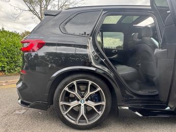 BMW X5 3.0 30d M Sport SUV 5dr Diesel Auto xDrive Euro 6 (s/s) (265 ps)