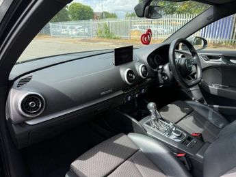 AUDI A3 2.0 TDI S line Hatchback 3dr Diesel S Tronic Auto 6Spd Euro 6 (s