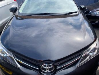 Toyota Auris 1.6 V-Matic Icon Plus Hatchback 5dr Petrol Manual Euro 5 (132 ps