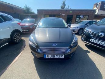 FORD FOCUS 1.6 Titanium Hatchback 5dr Petrol Powershift Euro 6 (125 ps)