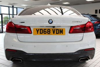 BMW 5 SERIES 2.0 520d M Sport Saloon 4dr Diesel Auto xDrive Euro 6 (s/s) (190