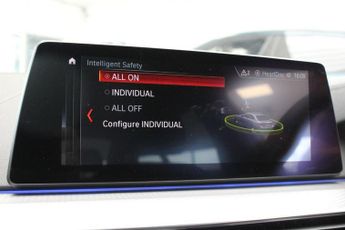 BMW 5 SERIES 2.0 520d M Sport Saloon 4dr Diesel Auto xDrive Euro 6 (s/s) (190