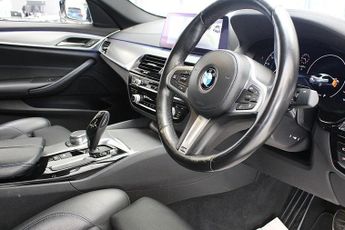 BMW 5 SERIES 2.0 520d M Sport Saloon 4dr Diesel Auto xDrive Euro 6 (s/s) (190