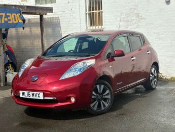NISSAN LEAF 30kWh Tekna Hatchback 5dr Electric Auto (109 bhp)
