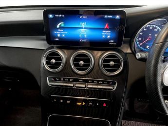 MERCEDES-BENZ GLC 2.0 GLC300d AMG Line (Premium) SUV 5dr Diesel G-Tronic+ 4MATIC E