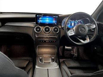MERCEDES-BENZ GLC 2.0 GLC300d AMG Line (Premium) SUV 5dr Diesel G-Tronic+ 4MATIC E