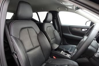 VOLVO XC40 1.5h T4 Recharge 10.7kWh Plus SUV 5dr Petrol Plug-in Hybrid Auto