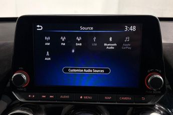 NISSAN JUKE 1.6 Tekna+ SUV 5dr Petrol Hybrid Auto Euro 6 (143 ps) Front / Re
