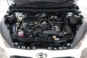 TOYOTA YARIS 1.5 VVT-h Icon E-CVT Euro 6 (s/s) 5dr