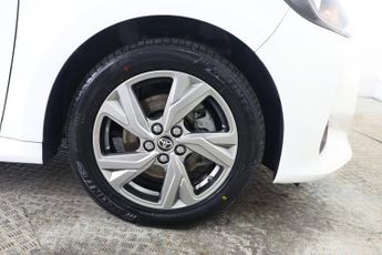TOYOTA YARIS 1.5 VVT-h Icon E-CVT Euro 6 (s/s) 5dr