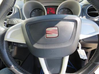 SEAT IBIZA 1.2 TSI Sportrider Sport Coupe 3dr Petrol DSG Euro 5 (105 ps)
