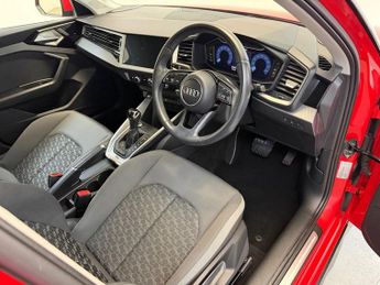 AUDI A1 1.0 TFSI 30 Citycarver 5dr Petrol S Tronic Euro 6 (s/s) (116 ps)