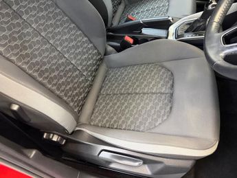 AUDI A1 1.0 TFSI 30 Citycarver 5dr Petrol S Tronic Euro 6 (s/s) (116 ps)
