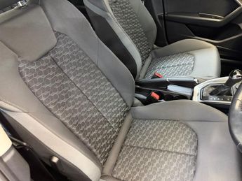 AUDI A1 1.0 TFSI 30 Citycarver 5dr Petrol S Tronic Euro 6 (s/s) (116 ps)