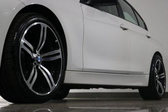 BMW 3 SERIES 2.0 320d ED EfficientDynamics Saloon 4dr Diesel Auto Euro 5 (s/s